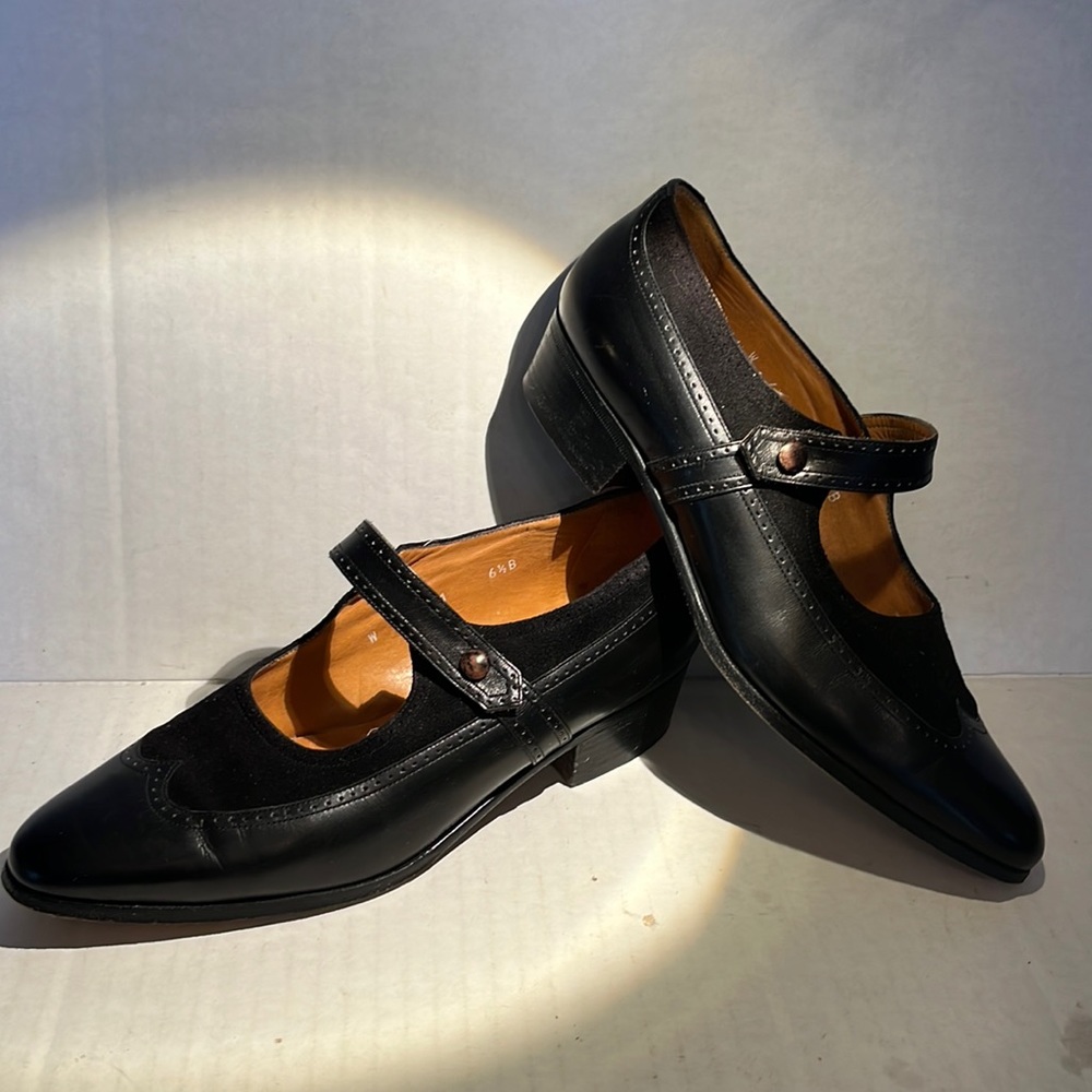 Ralph Lauren wingtip women’s maryjane heel vintage